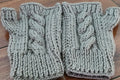 GUANTES MITONES